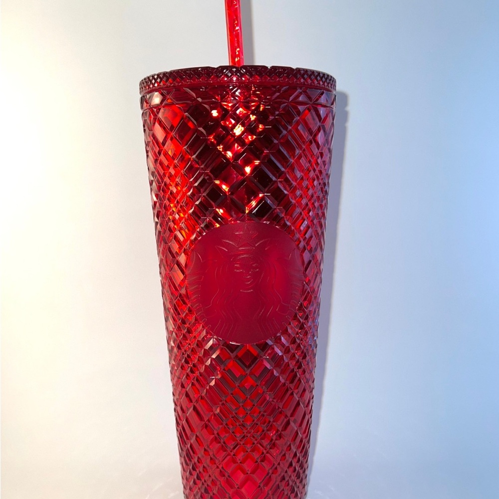 NWT STARBUCKS 2022 Christmas Ruby Red Jeweled 24oz Cold cup Holiday Tumbler.